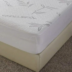 Bed Bath Fashions Premium Bamboo Waterproof Fitted Mattress Protector