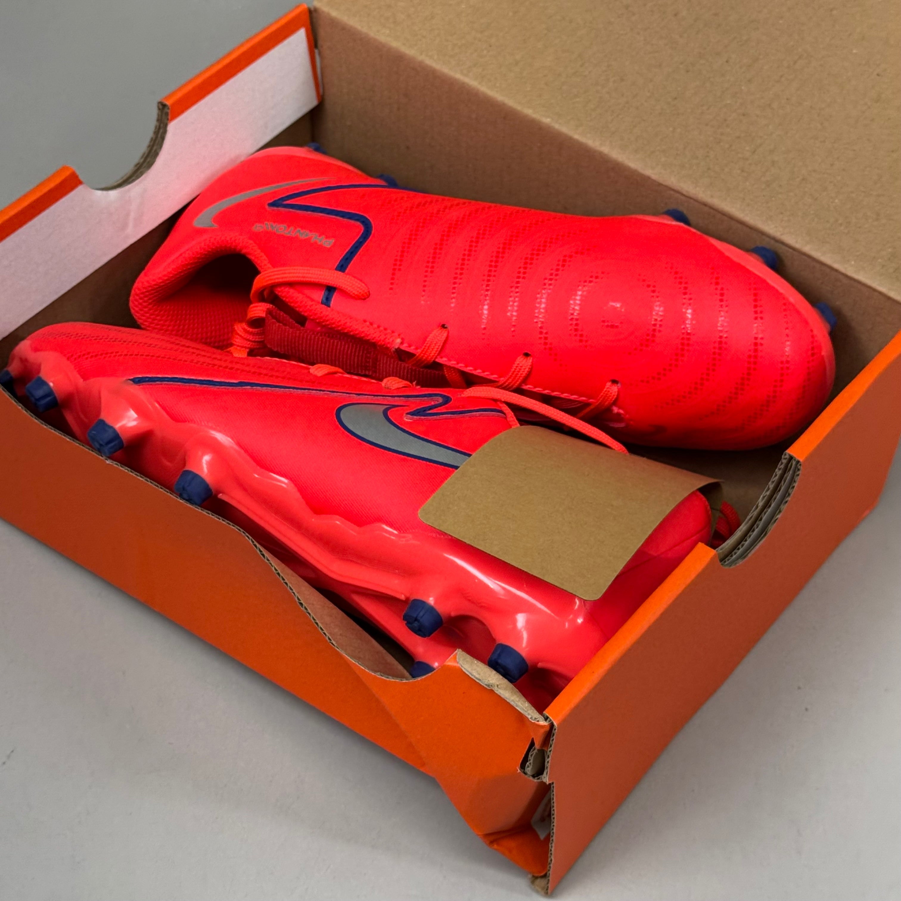 NIKE Kids Shoes Cleat Phantom GX II Academy X Haaland FG/MG Sz 2y Bright Crimson As-is