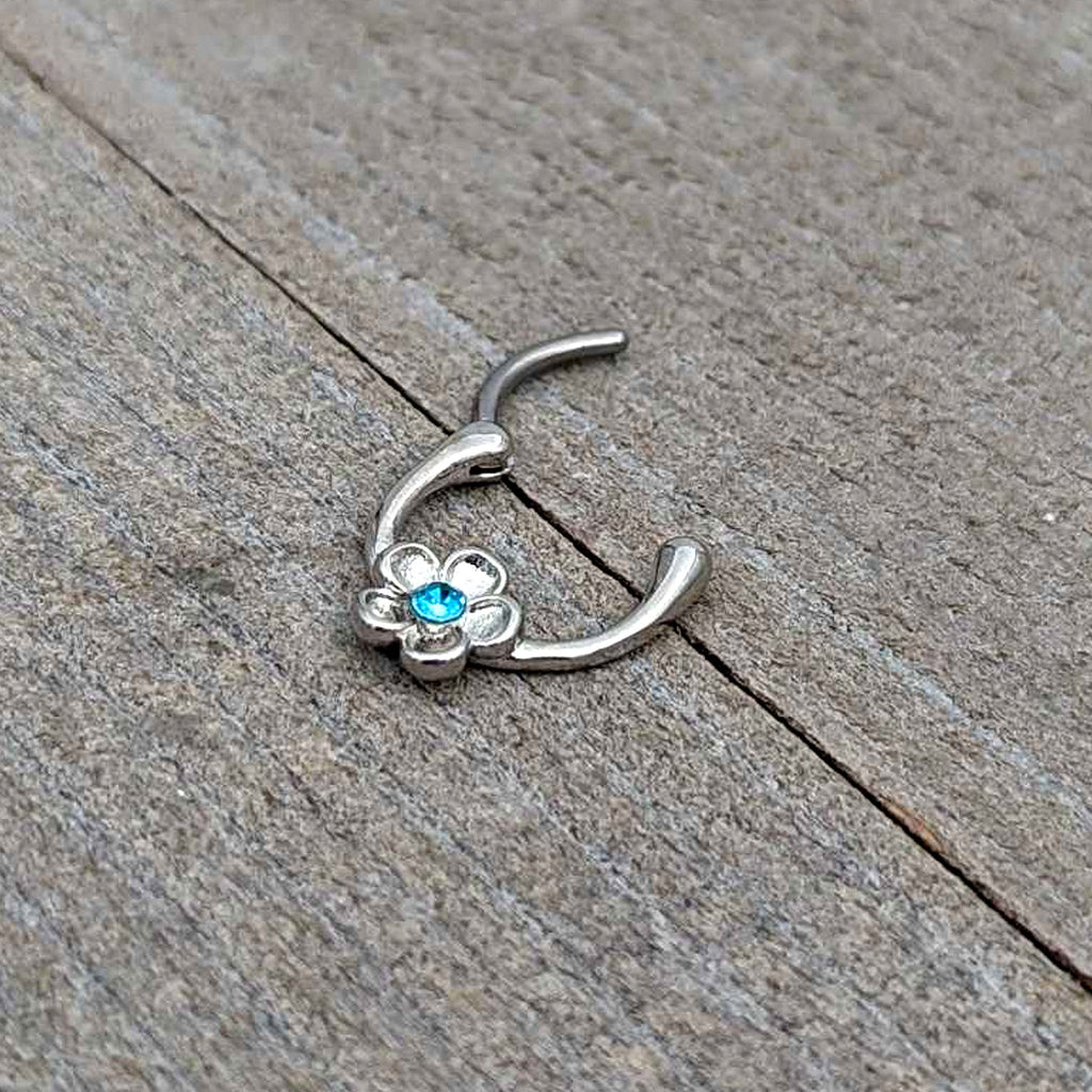 16G 5/16 Blue Gem Sweetheart Flower Cartilage Clicker
