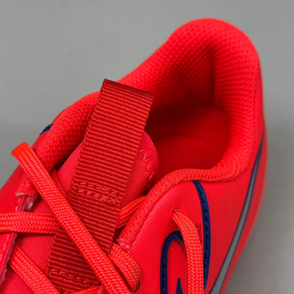 NIKE Kids Shoes Cleat Phantom GX II Academy X Haaland FG/MG Sz 2y Bright Crimson As-is