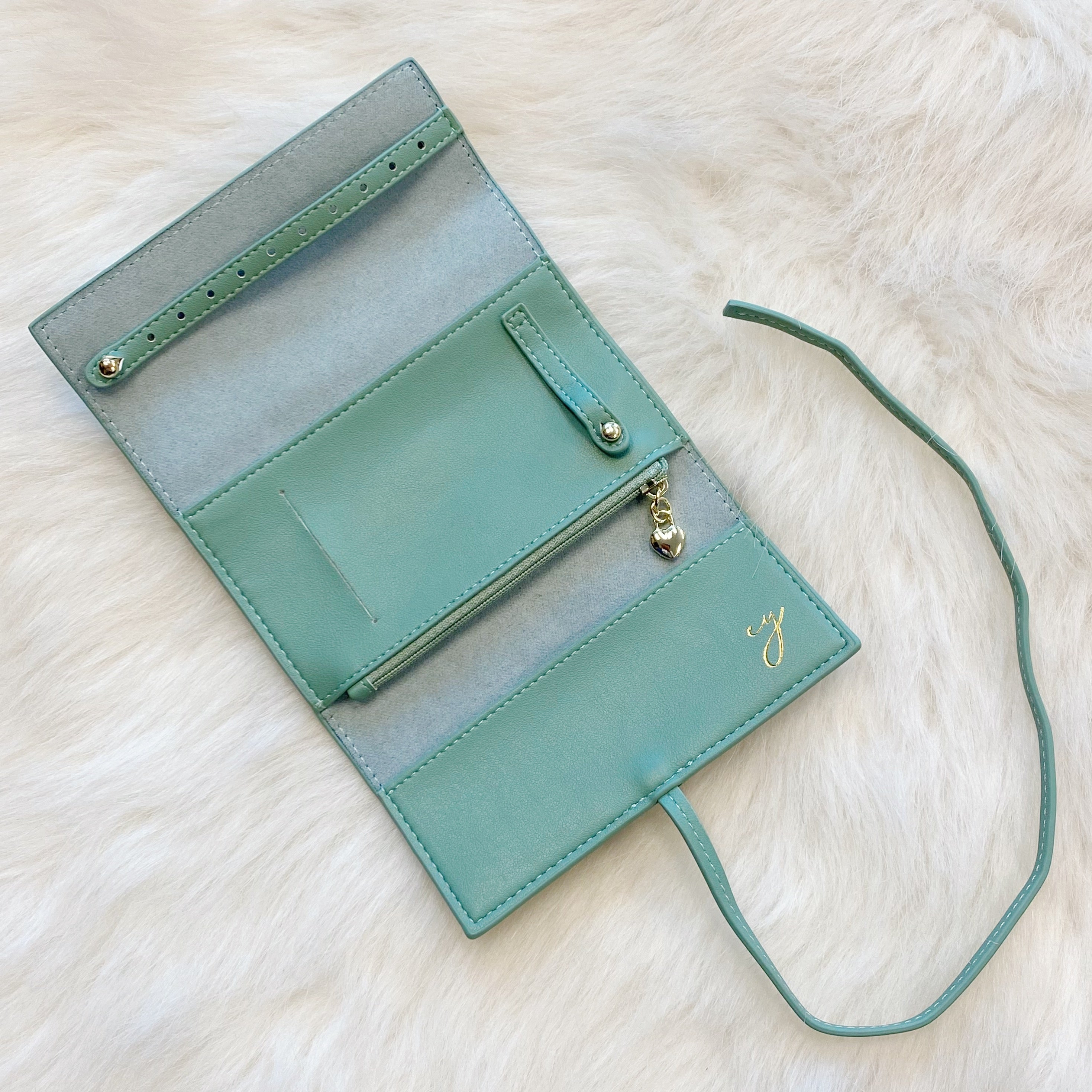 Always Ready Jewelry Organizer