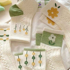 Women’s Floral Cotton Socks – 5 Pairs US Size 6–10 One Size Fits