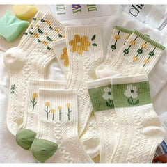 Women’s Floral Cotton Socks – 5 Pairs US Size 6–10 One Size Fits